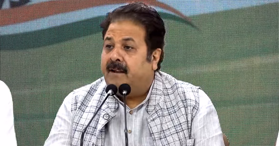 رام مندر ٹرسٹ تحلیل کر کے سیاسی افراد کی جگہ سادھو-سنتوں اور مذہبی لوگوں کو شامل کیا جائے: کانگریس